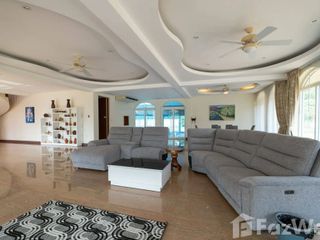 For sale 5 bed villa in San Pa Tong, Chiang Mai