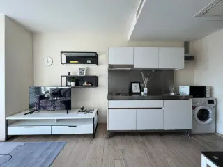 Wohnung zur Miete mit 1 Zimmer in Khlong Toei, Bangkok