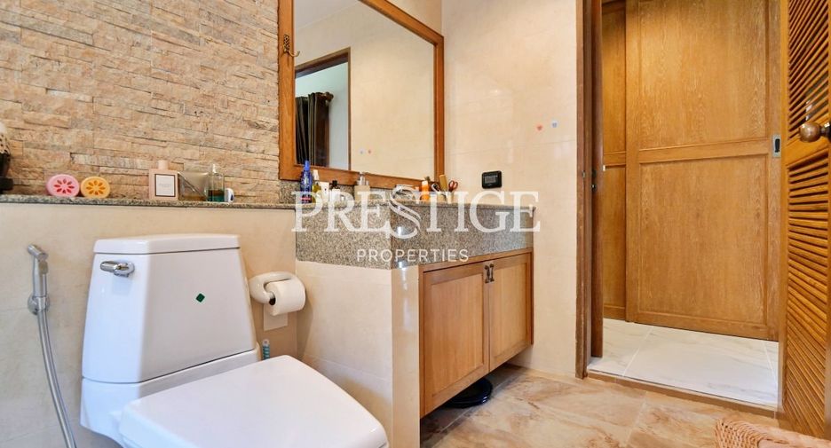 For sale 3 bedrooms house in Huay Yai, Pattaya