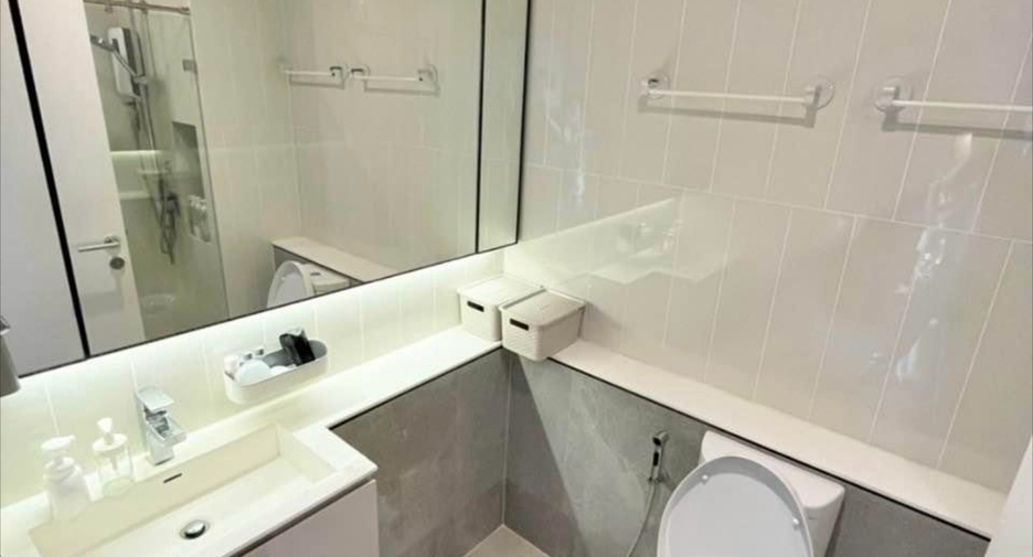 For sale 1 bed condo in Phaya Thai, Bangkok