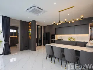 For rent 4 bed villa in Mueang Chiang Mai, Chiang Mai
