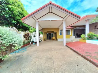 For rent 4 bed house in Cha Am, Phetchaburi
