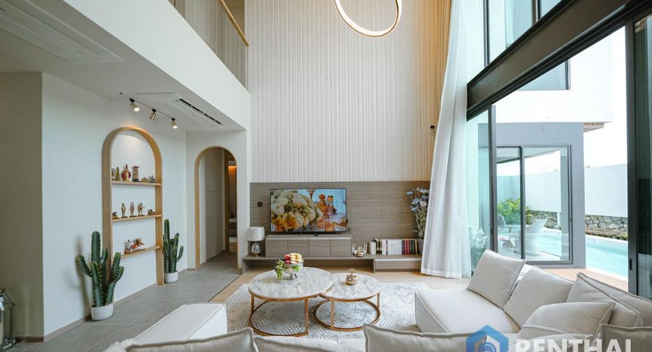 For sale 5 bedrooms villa in Bang Lamung, Chonburi