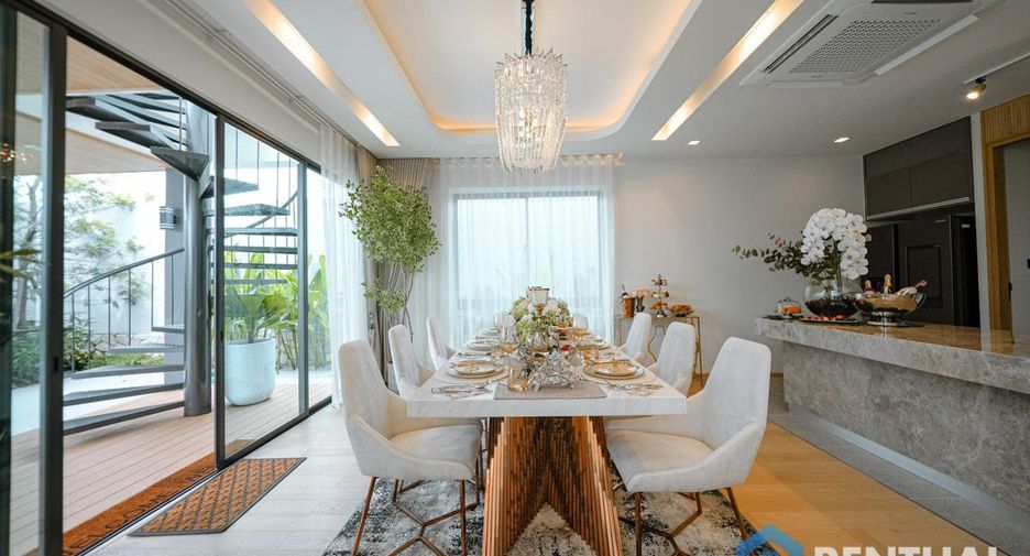 For sale 5 bedrooms villa in Bang Lamung, Chonburi