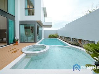 Villa en venta de 5 habitaciones en Bang Lamung, Chonburi