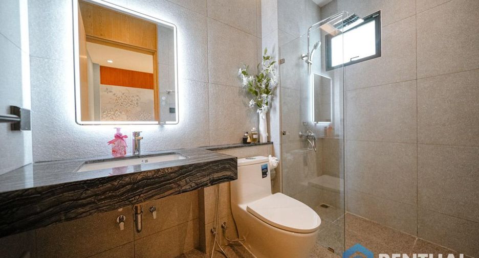 For sale 5 bedrooms villa in Bang Lamung, Chonburi