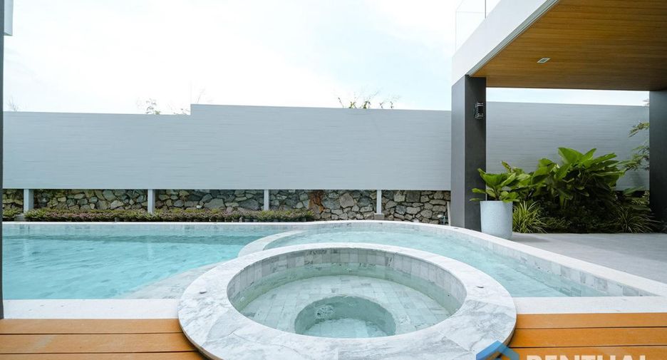 For sale 5 bedrooms villa in Bang Lamung, Chonburi