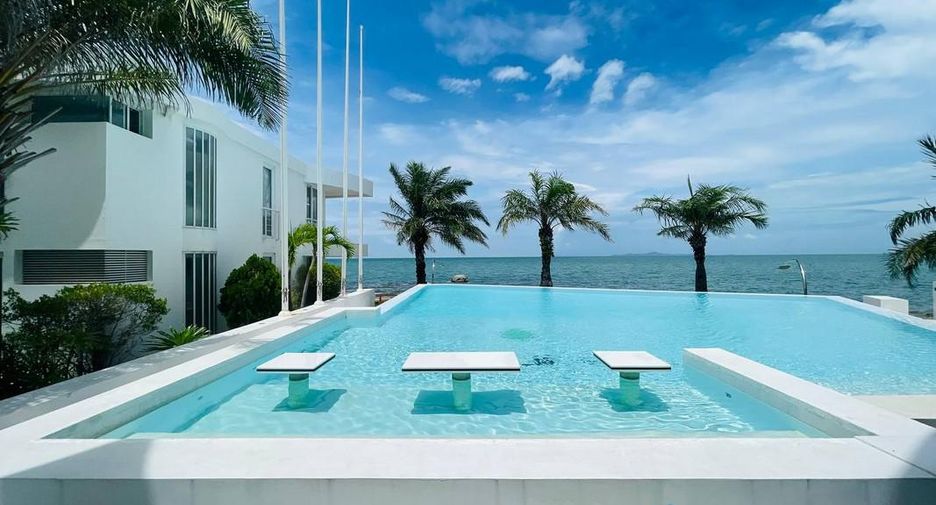 For sale 3 bedrooms condo in Sattahip, Chonburi