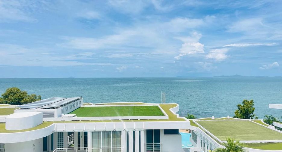 For sale 3 bedrooms condo in Sattahip, Chonburi