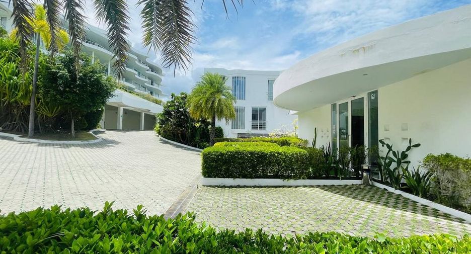 For sale 3 bedrooms condo in Sattahip, Chonburi