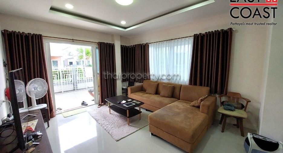 For sale 3 ベッドルーム house in Sattahip, Chonburi