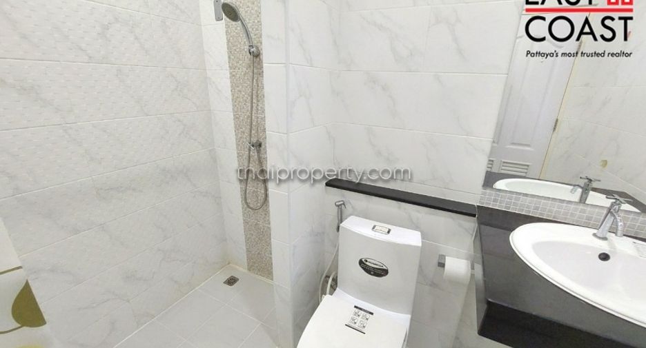 For sale 3 ベッドルーム house in Sattahip, Chonburi