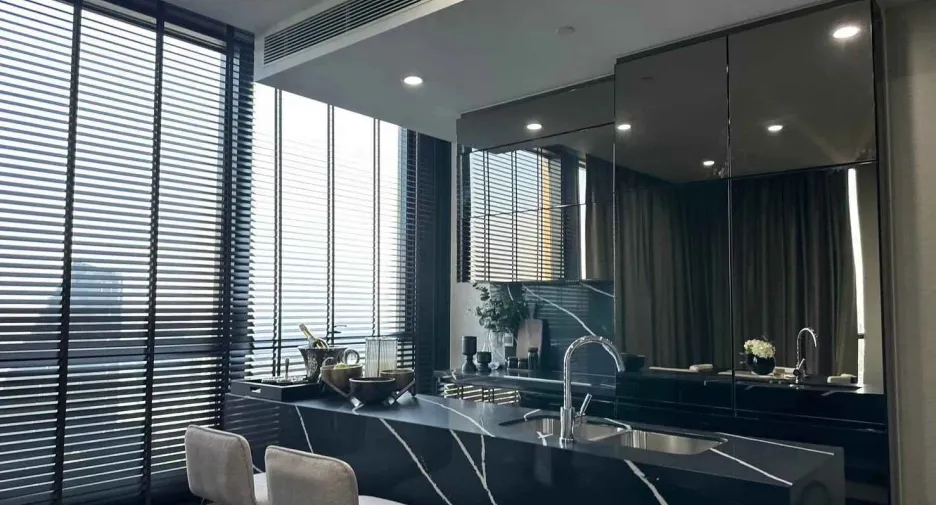For rent 3 bed condo in Khlong Toei, Bangkok