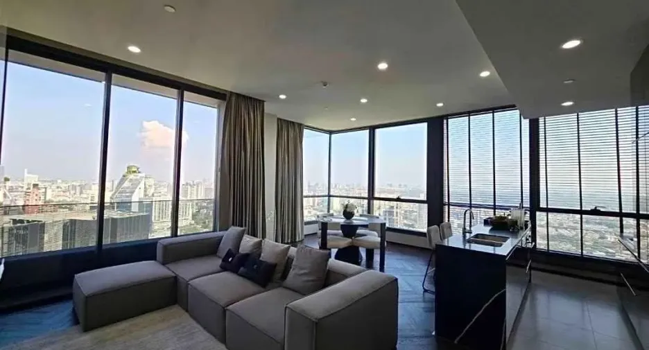 For rent 3 bed condo in Khlong Toei, Bangkok