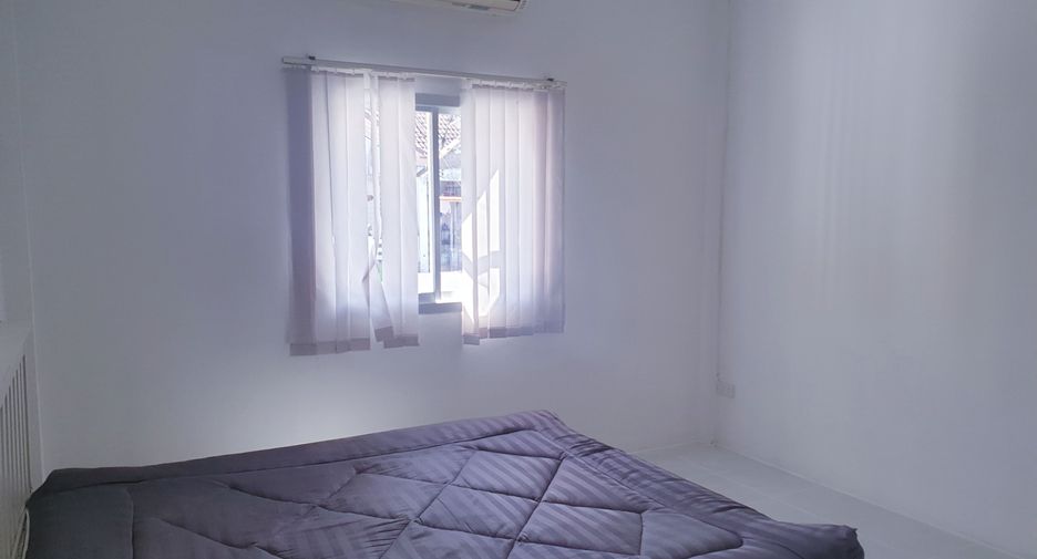 For sale 2 bed townhouse in Mueang Chiang Rai, Chiang Rai