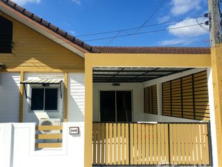 For sale 2 bed townhouse in Mueang Chiang Rai, Chiang Rai