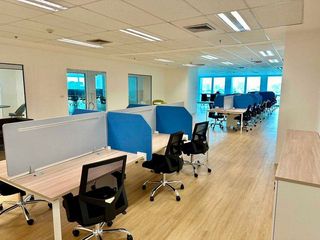 For rent 1 bed office in Huai Khwang, Bangkok