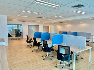 For rent 1 bed office in Huai Khwang, Bangkok