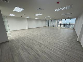 For rent 1 bed office in Huai Khwang, Bangkok