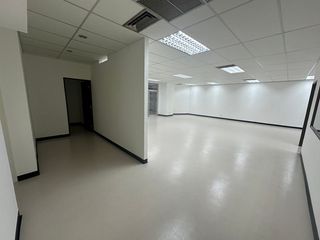 For rent 1 bed office in Huai Khwang, Bangkok
