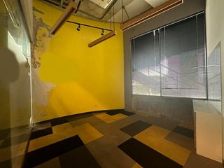For rent 1 bed office in Khlong Toei, Bangkok