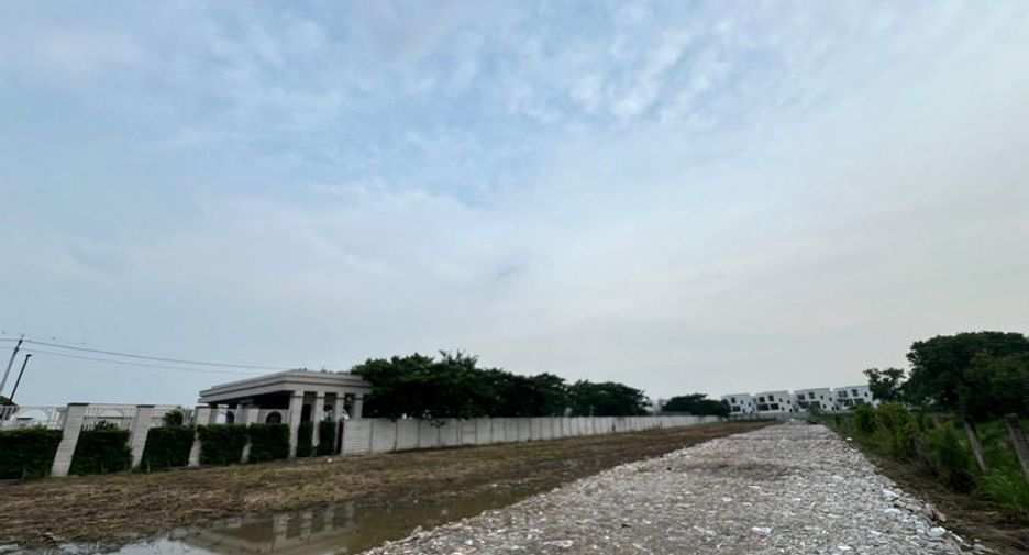 For rent land in Lat Krabang, Bangkok