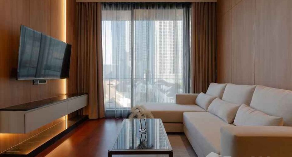 For rent 2 bed condo in Khlong Toei, Bangkok