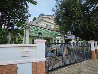 For sale 4 Beds house in Chatuchak, Bangkok