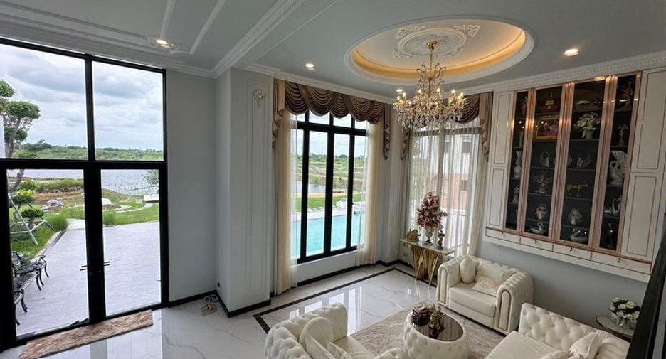 For sale 4 bed house in Sai Noi, Nonthaburi