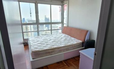 For rent 2 bed condo in Ratchathewi, Bangkok