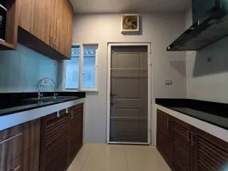 For sale 4 Beds house in Rat Burana, Bangkok