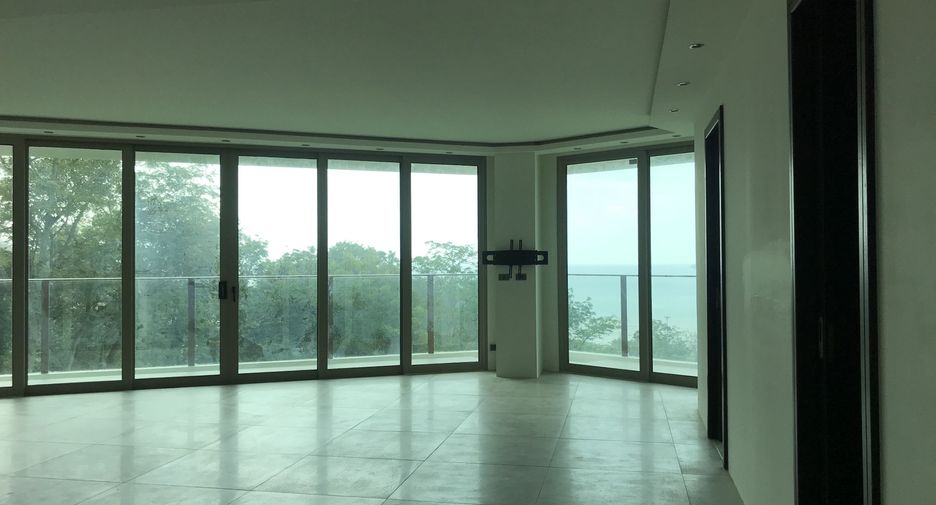 For sale 2 bed condo in Kathu, Phuket