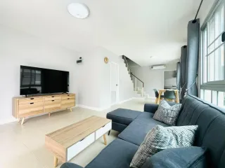 For sale 3 bed townhouse in Hua Hin, Prachuap Khiri Khan