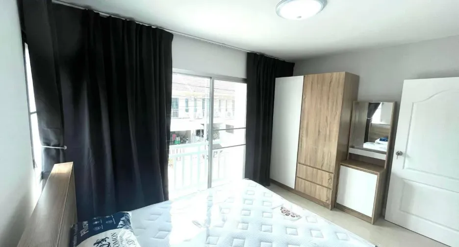 For rent 3 Beds townhouse in Hua Hin, Prachuap Khiri Khan