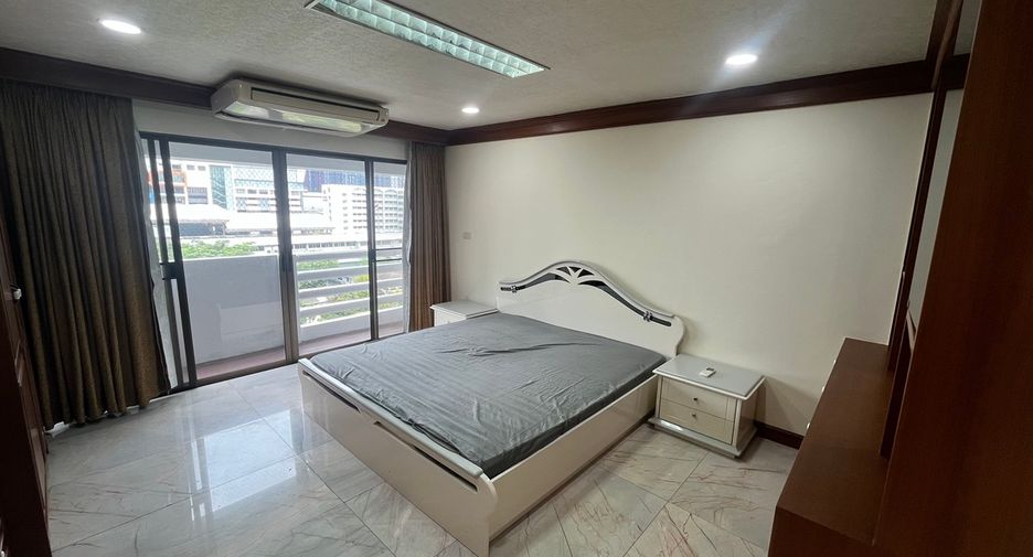 À vendre 3 chambres condo à Watthana, Bangkok