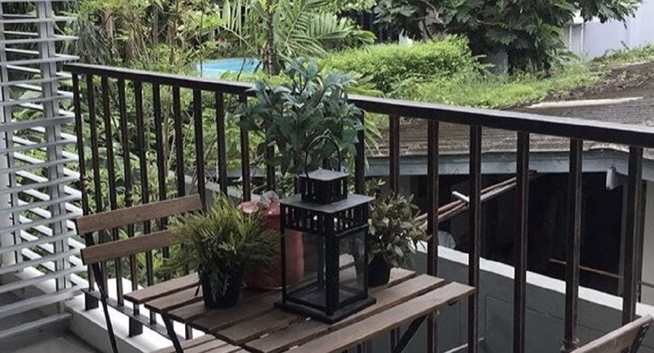 For sale 2 bedrooms condo in Watthana, Bangkok