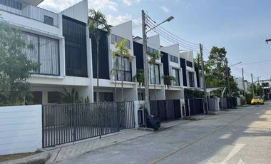 For rent 2 bed condo in Thalang, Phuket