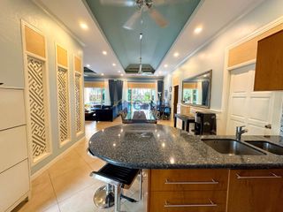 For sale 3 bed condo in Bang Lamung, Chonburi
