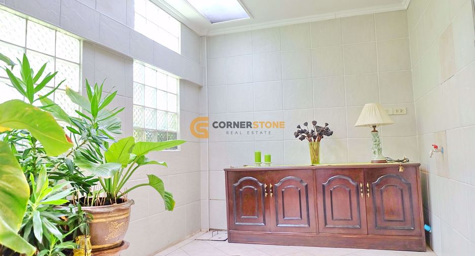 For sale 3 bed house in Bang Lamung, Chonburi