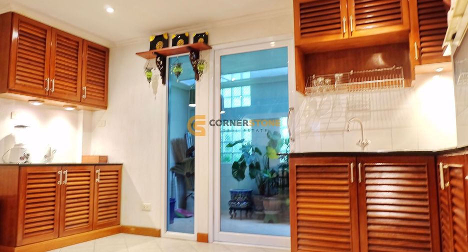 For sale 3 bed house in Bang Lamung, Chonburi