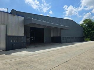 For rent warehouse in Sai Noi, Nonthaburi