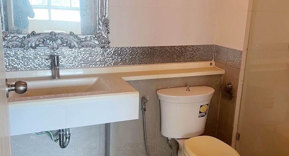For sale studio condo in Phaya Thai, Bangkok