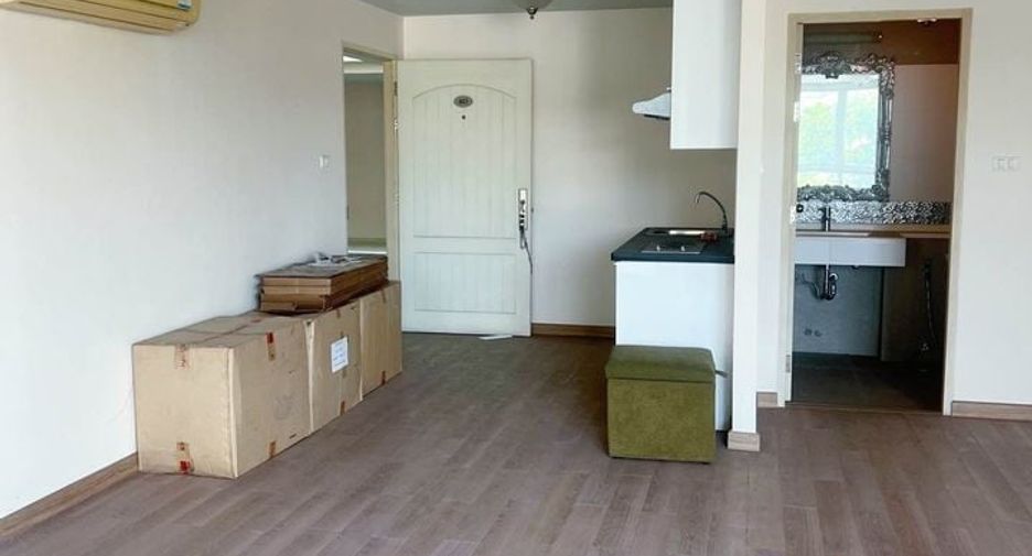 For sale studio condo in Phaya Thai, Bangkok