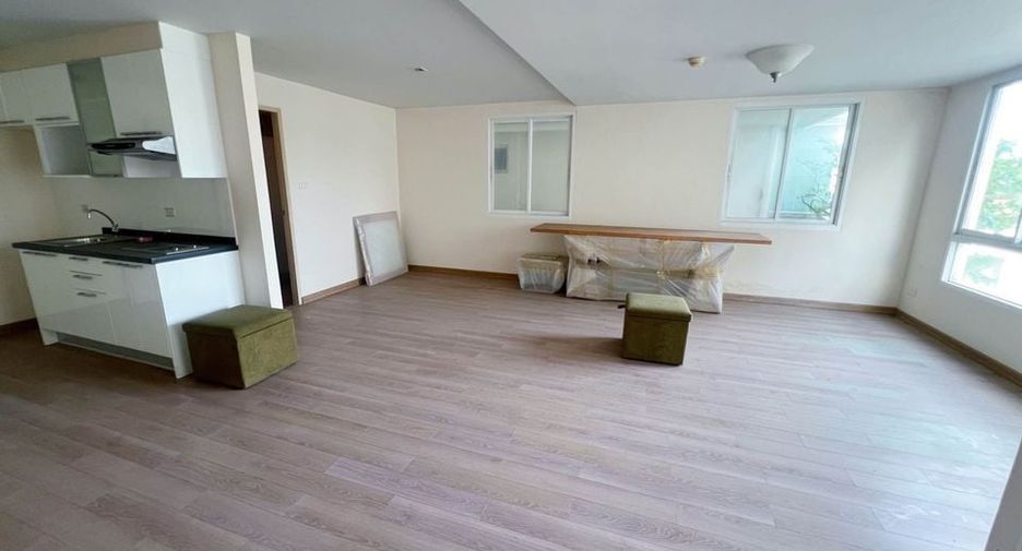 For sale studio condo in Phaya Thai, Bangkok