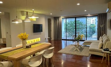 For rent 3 Beds condo in Pathum Wan, Bangkok
