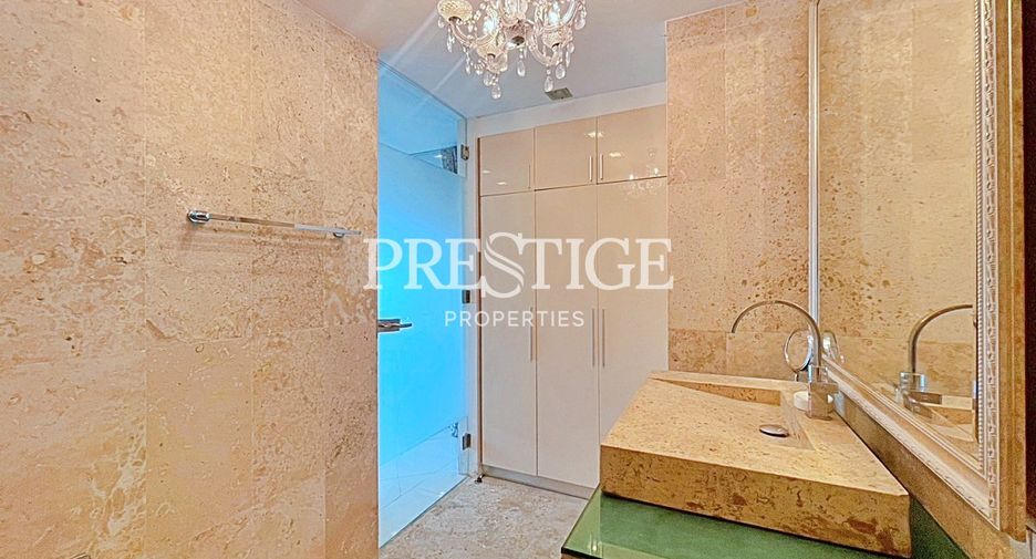 For sale and for rent 2 bedrooms condo in Bang Lamung, Chonburi