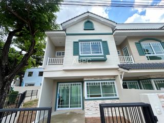 For sale 3 Beds condo in Bang Lamung, Chonburi
