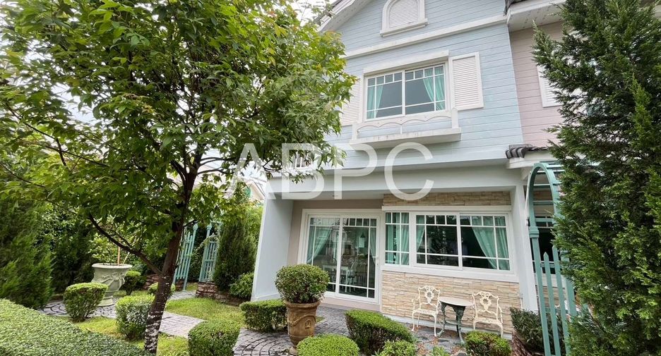 For sale 3 bedrooms condo in Bang Lamung, Chonburi