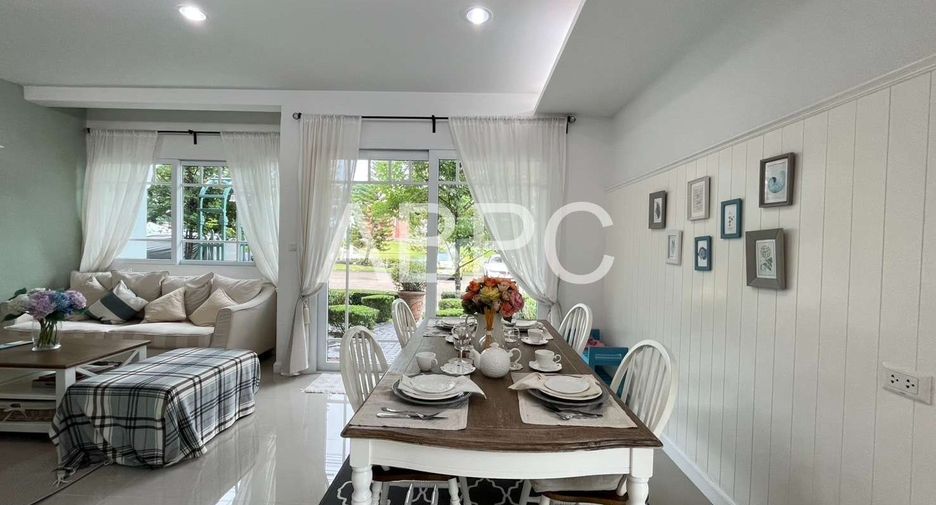 For sale 3 bedrooms condo in Bang Lamung, Chonburi
