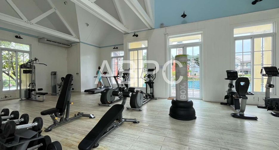For sale 3 bedrooms condo in Bang Lamung, Chonburi